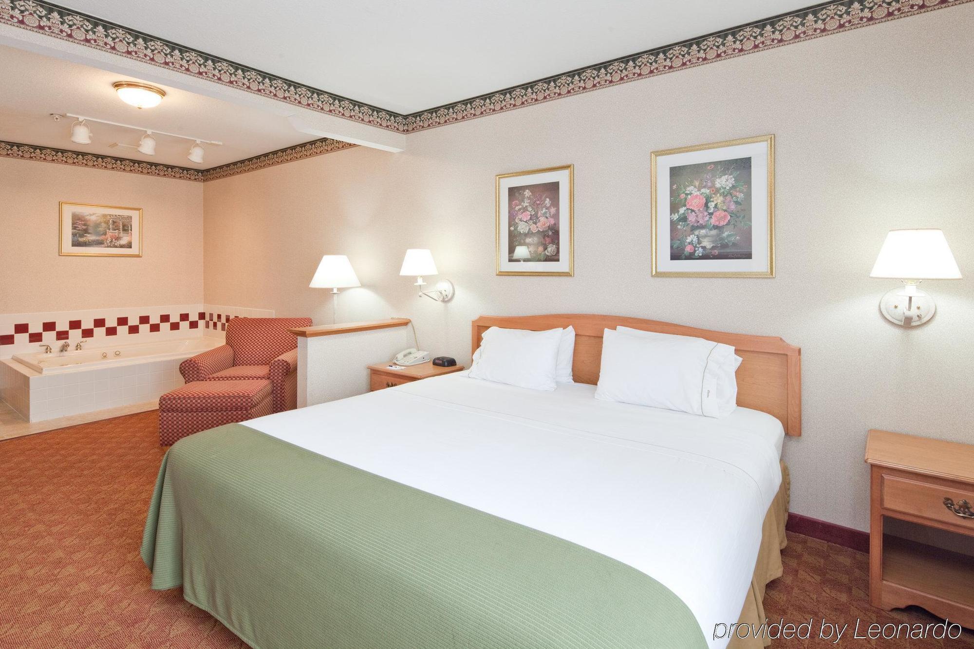 Holiday Inn Express Hotel & Suites Wauseon By Ihg Cameră foto